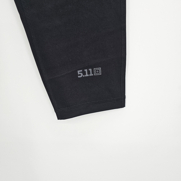 5.11 tactical PT-R Max Effort Capri women's size large new with tag - Picture 3 of 12